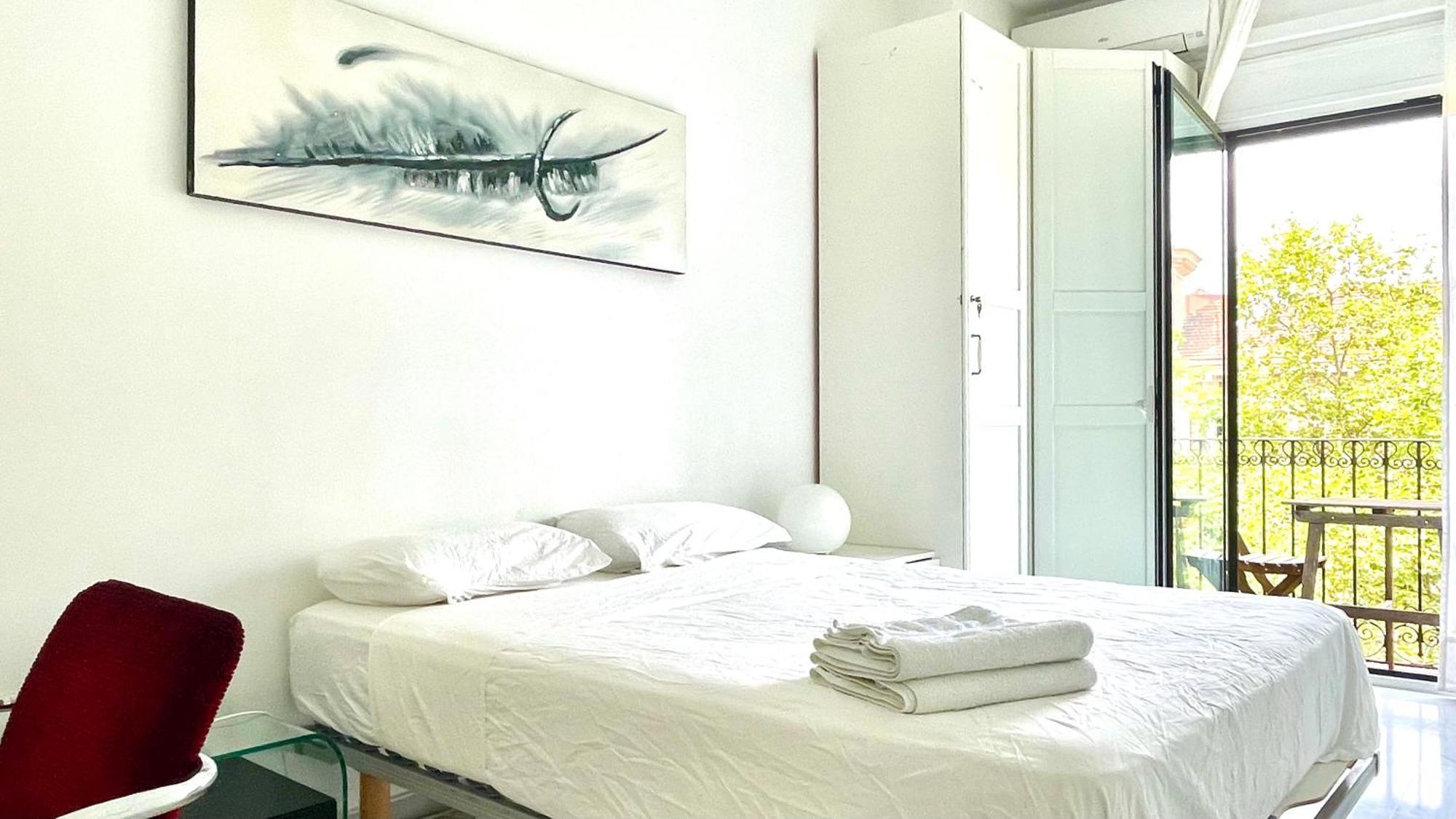 Apartament Enric Granados 17 Barcelona Zewnętrze zdjęcie