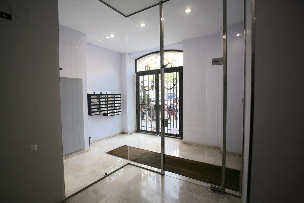 Apartament Enric Granados 17 Barcelona Zewnętrze zdjęcie