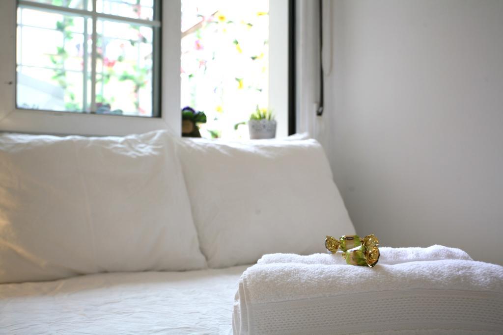 Apartament Enric Granados 17 Barcelona Pokój zdjęcie